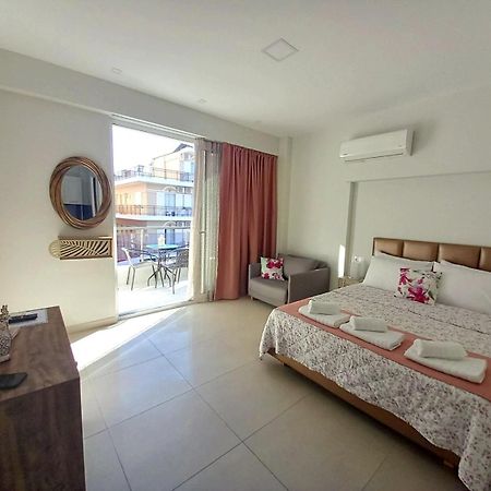 Paralía Bella Luxury Suite II מראה חיצוני תמונה