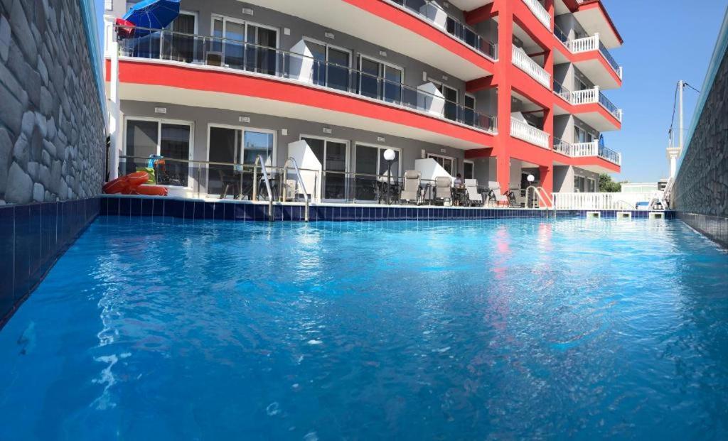 Paralía Bella Luxury Suite II מראה חיצוני תמונה
